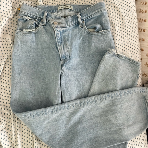 Cross button Abercrombie and fitch jeans - Picture 6 of 6